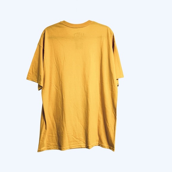 Market Studios XL Unisex T-Shirt Tend The Market Graphic Tee Yellow Multi  New - Picture 2 of 10